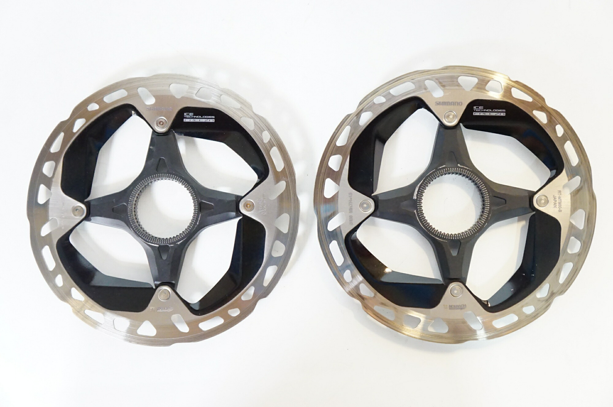 【未使用品】SHIMANO RT-MT900 160mm 2枚セット Amazon | シマノ(SHIMANO) ディスクローター RT-MT900 160mm