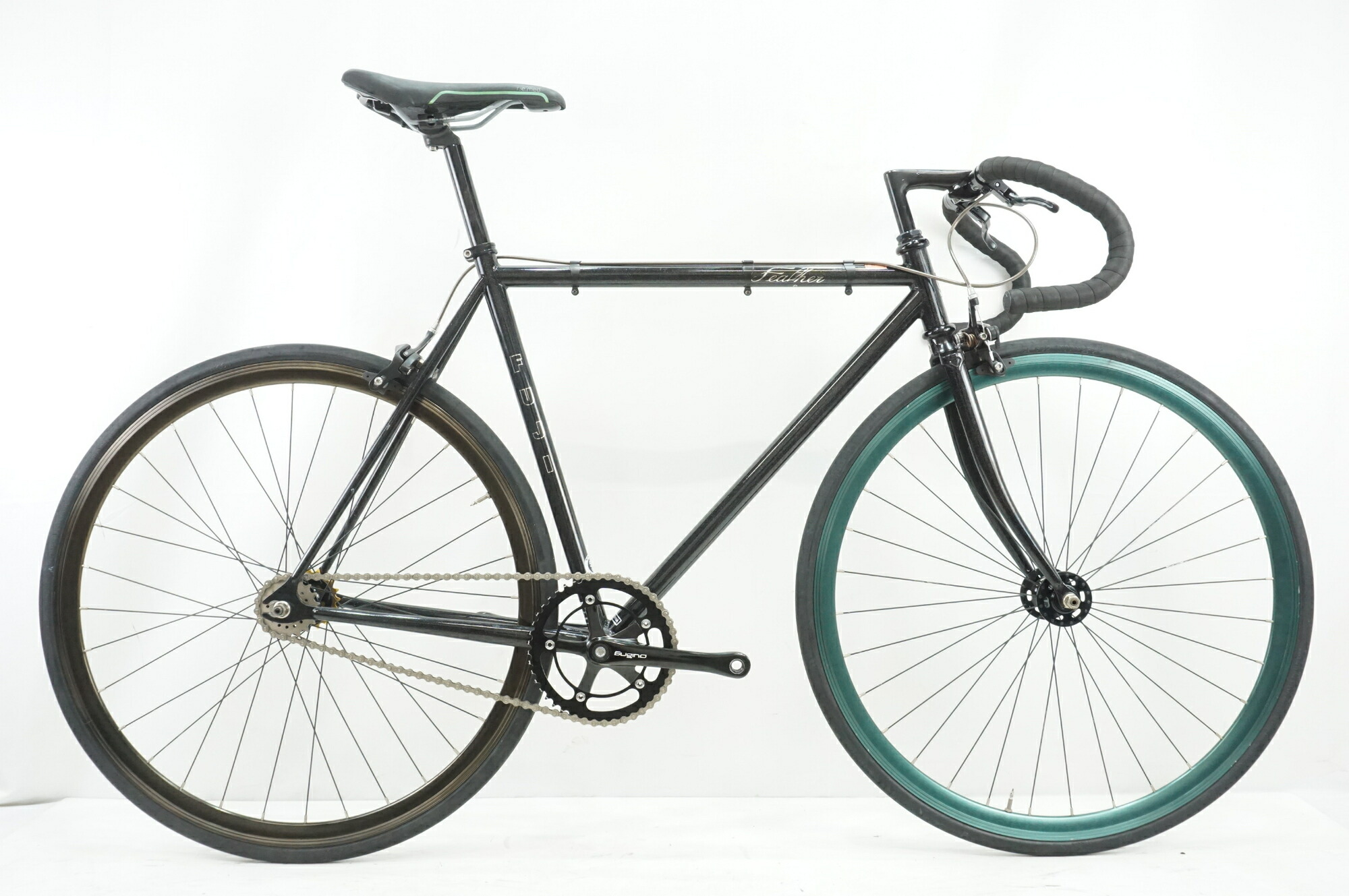 【FUJI VENOMピストバイクホイールセット】固定ギア　700c Amazon.co.jp: 700C 固定ギア自転車 ホイールセット 40mm V/C