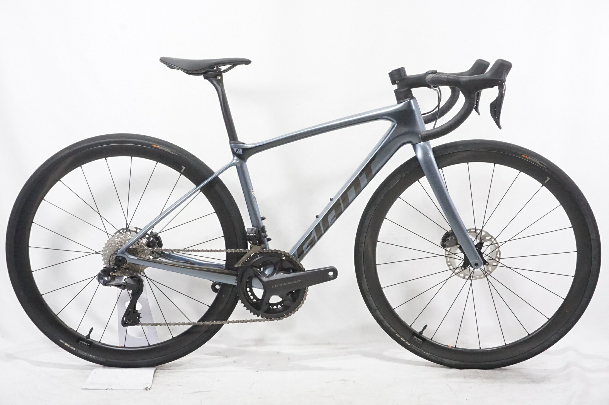 【中古】  GIANT 「巨大な生物」 DEFY ADVANCED PRO 1 2022年模範例 読み込む自動二輪車 / バイチャリAKIBA店 スポーツ・アウトドア-ロードバイク