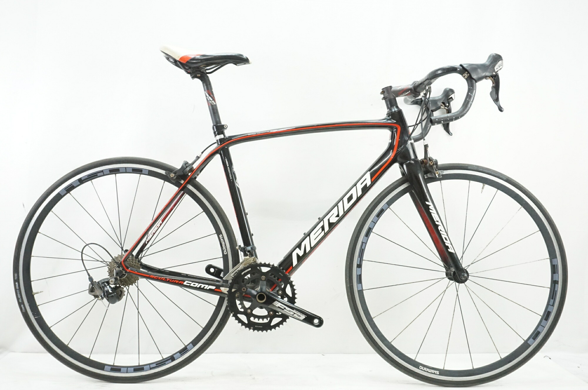 【美品】MERIDA SCULTURA CF 905 メリダ -MERIDA- | ラインナップ | ロードバイク | SCULTURA CF 905