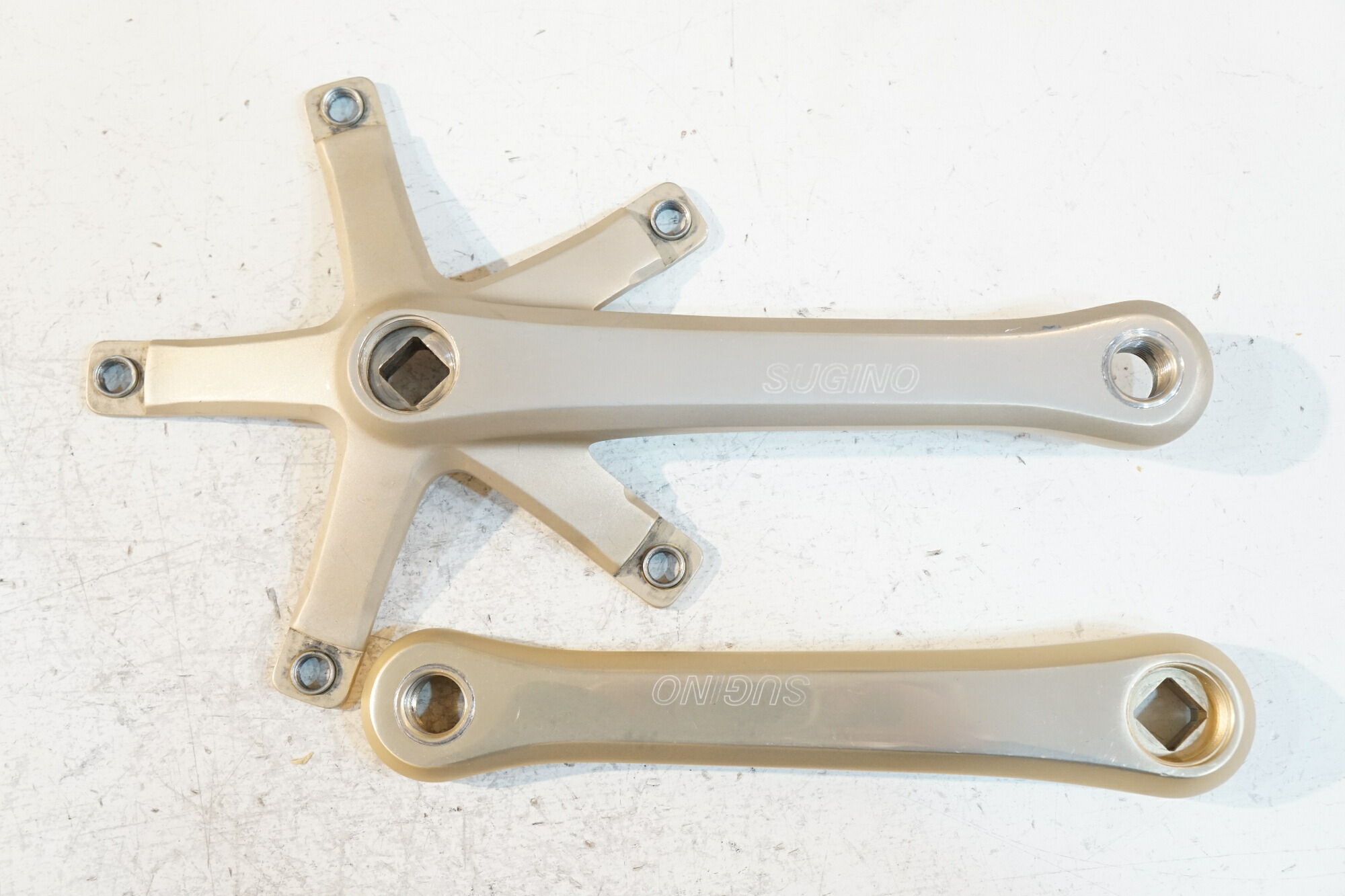 【中古】  SUGINO 「スギノ」 GRAND MIGHTY 165粍 NJS CRANK CHAMPAGNE GOLD スターター / バイチャリ浦和軍事基地
