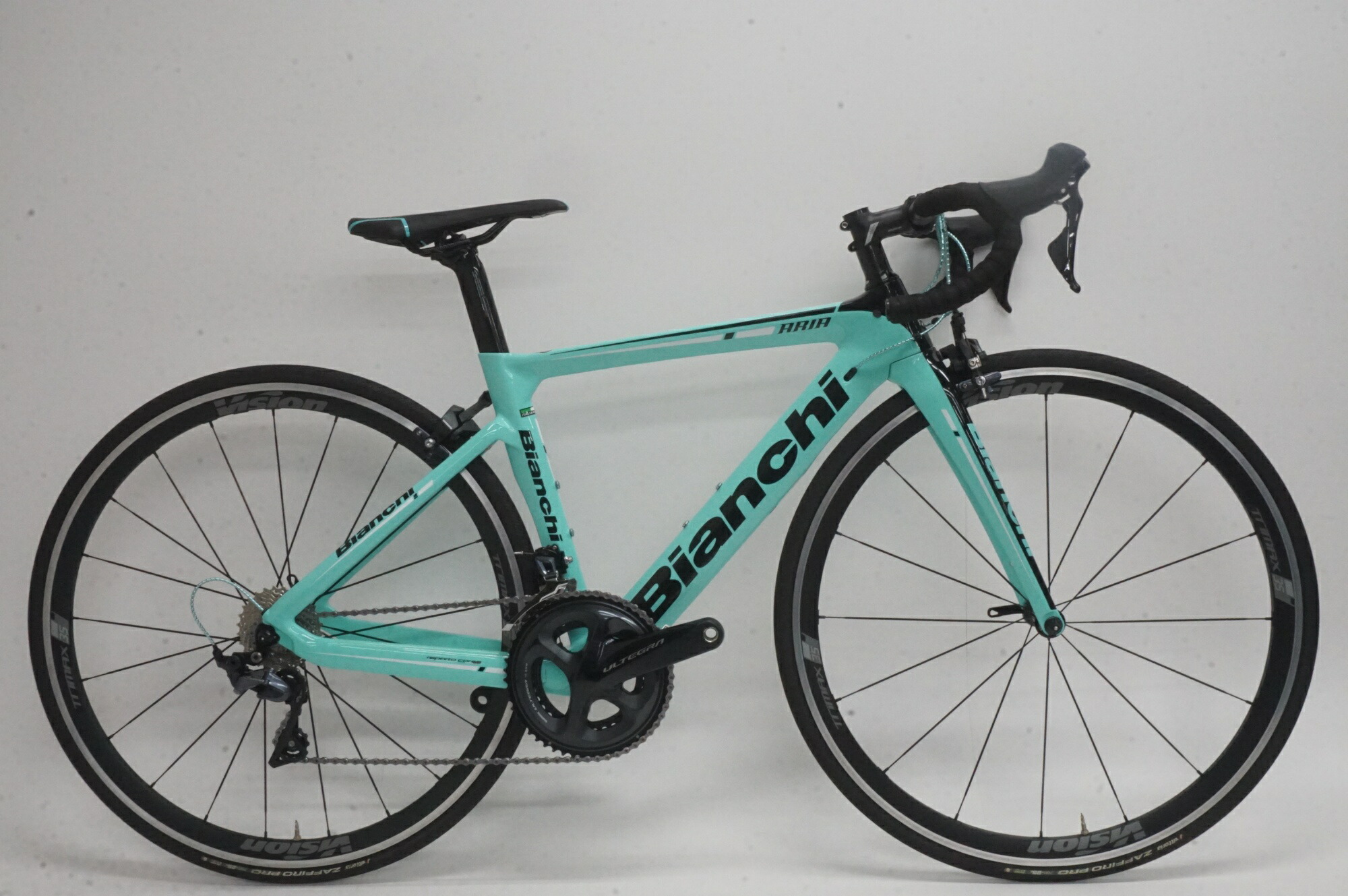 【中古】  BIANCHI 「ビアンキ」 ARIA ULTEGRA 2019年模範例 読み込む自動二輪車 / バイチャリ福岡店 スポーツ・アウトドア-ロードバイク