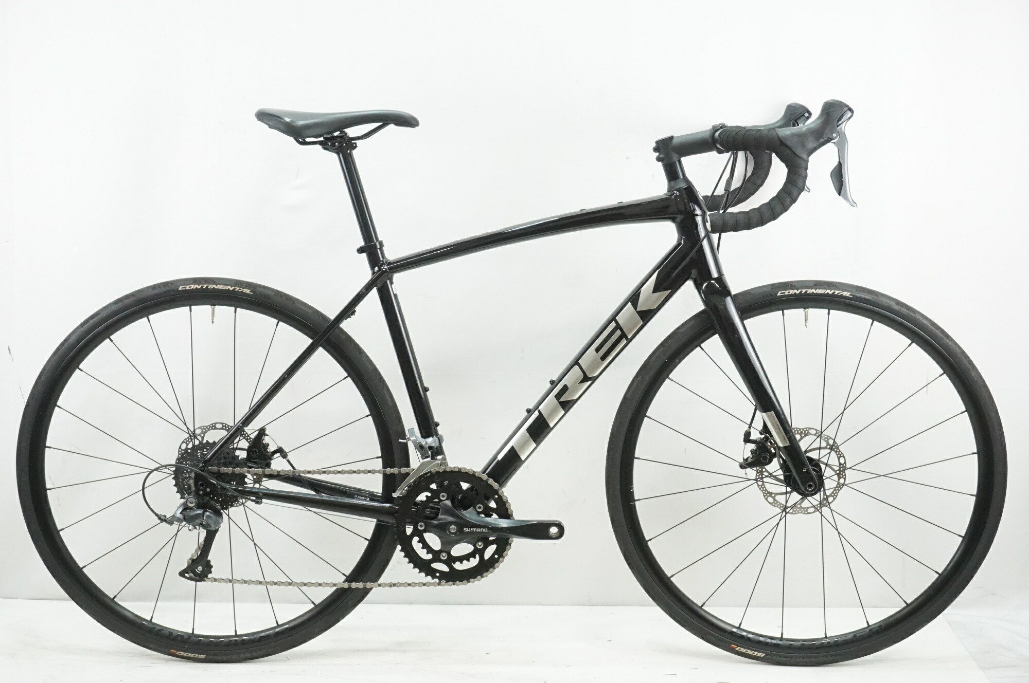 【中古】TREK 「トレック」 DOMANE AL2 DISC 2023年模範例 読み込む自動二輪車 / 殿堂店 ロードバイク-自転車・サイクリング-スポーツ・アウトドア