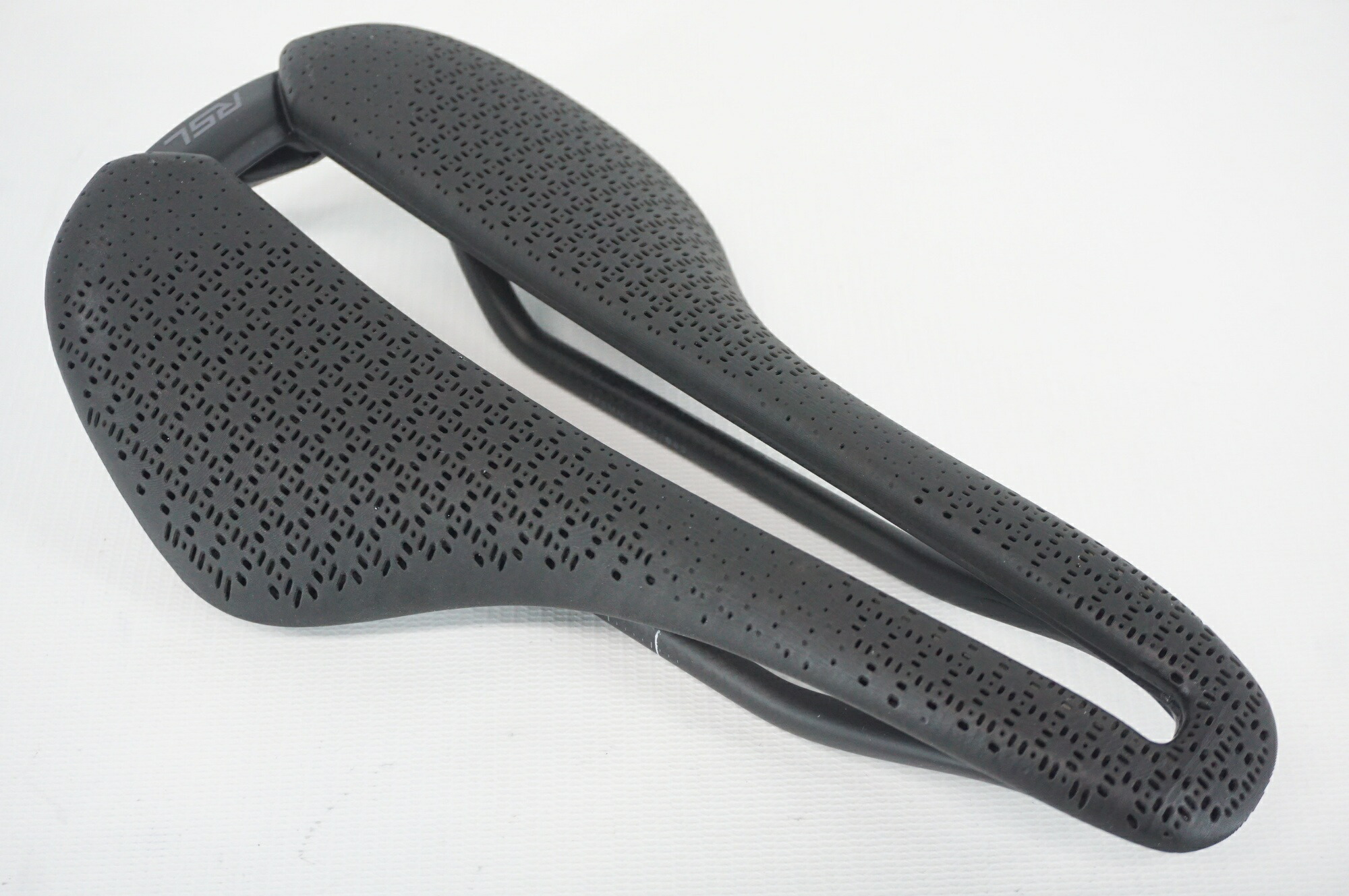 【中古】 TREK 「トレック」 AEOLUS RSL AIRLOOM サドル / バイチャリ阪急塚口店