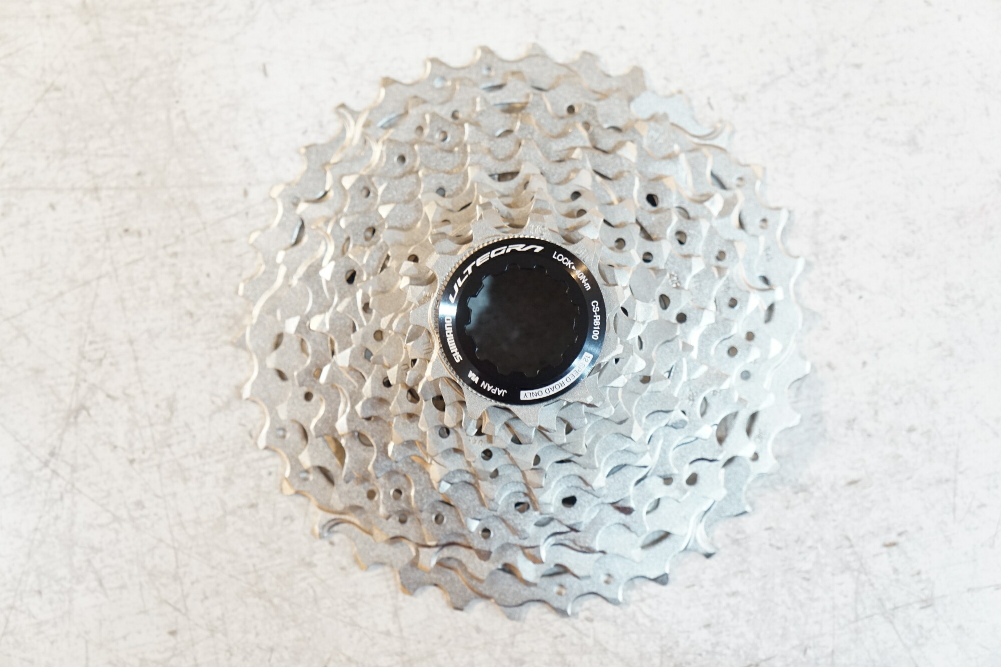 【中古】  SHIMANO 「シマノ」 ULTEGRA CS-R8100 11-34T 12S 鎖歯車 / バイチャリ浦和軍事基地