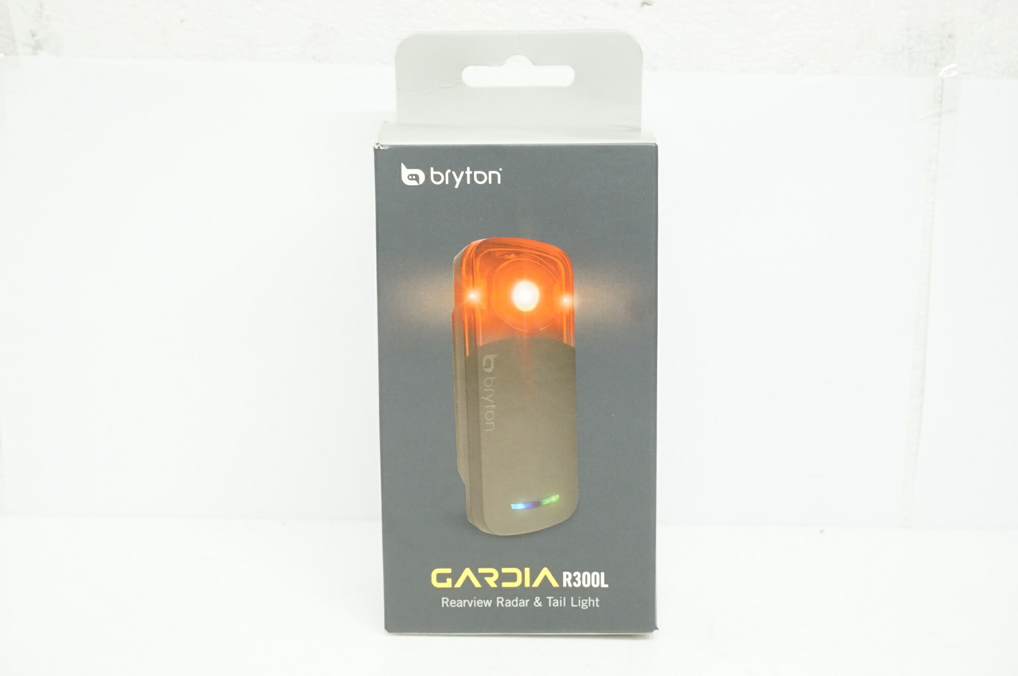【中古】BRYTON 「ブライトン」 GARDIA R300L リアビューレーダー/テールランプ / ご廟店
