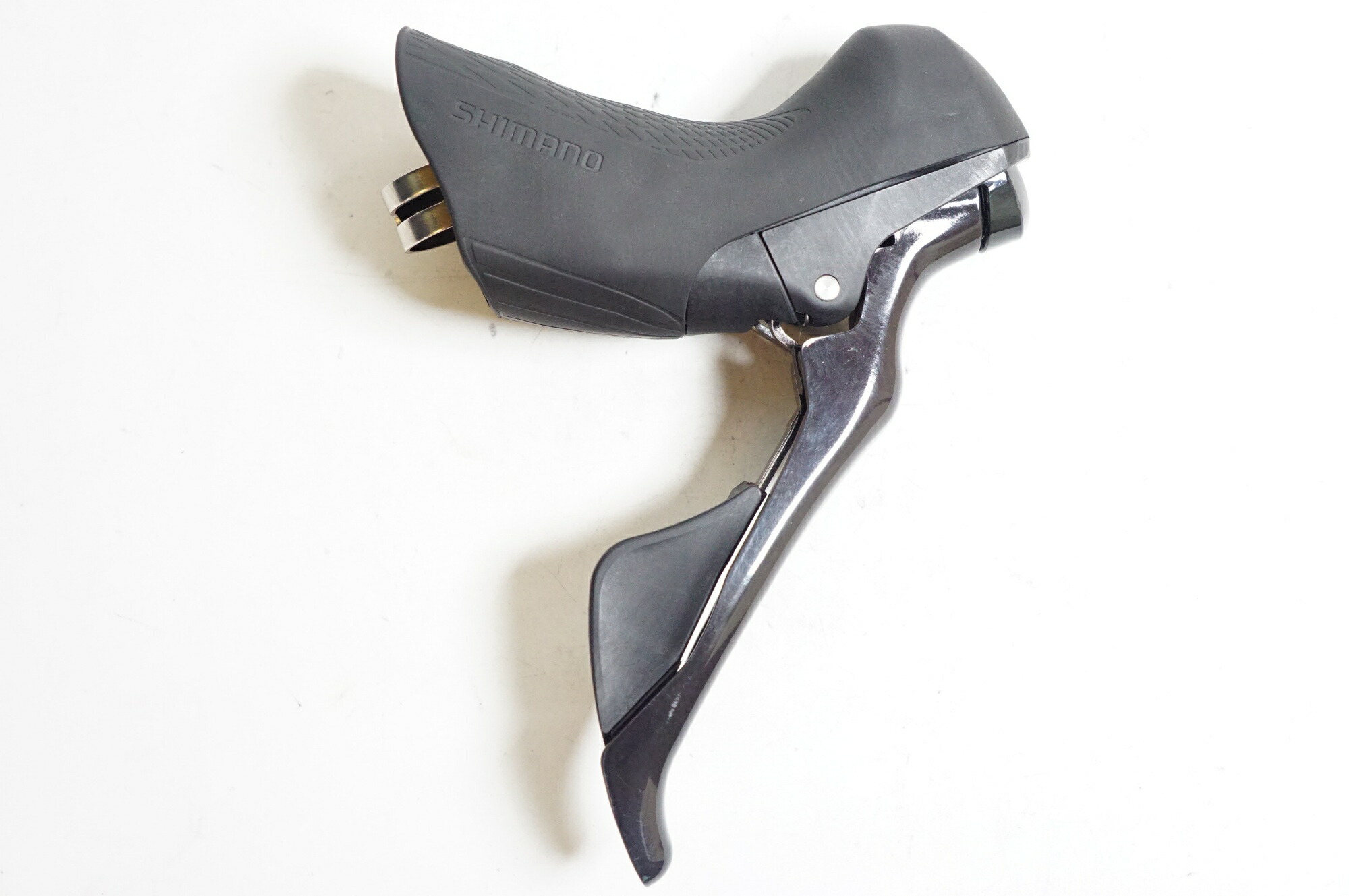 【中古】 SHIMANO 「シマノ」 105 ST-R7000 デュアル取り締まる生き肝 右のみ / バイチャリ熊谷店