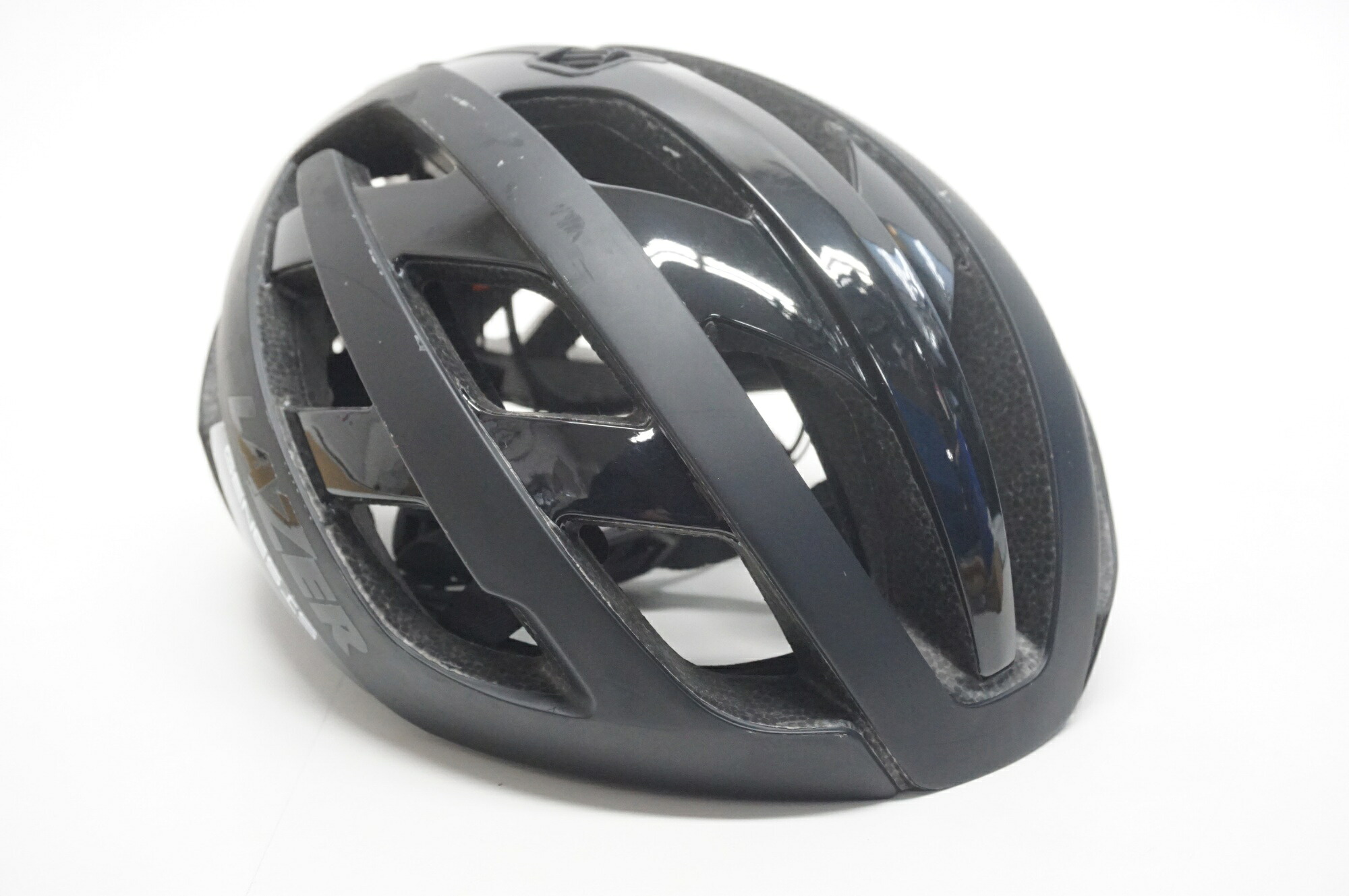 【中古】 LAZER 「レーザー」 GENESIS-AF M(55-59cm)サイズ ヘルメット / バイチャリ福岡店｜buychari
