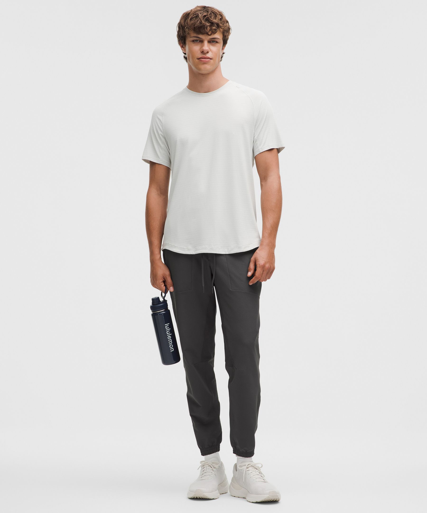 [公式] ルルレモン lululemon 男性 License to Train ジョガー - ジョガーズ - カジュアル｜ルルレモン 公式ショップ