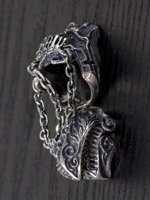 anima exists in all creation [囚われの騎士] (シルバーアクセサリー/シルバー925/Silver925/アニマ/リング/メンズ/爪/鎧)