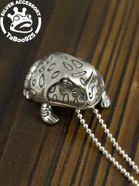 TaBoo925[ツノガエル ペンダント]　(蛙/カエル/かえる/シルバーアクセサリー/シルバー925/Silver925/タブー/ネックレス/ペンダント/レディース/ユニセックス/蛙/かえる/カエル/)｜Lunatic Nights