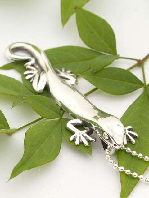 TaBoo925[ニホントカゲペンダント]　(シルバーアクセサリー/シルバー925/Silver925/タブー/蛙/カエル/蜥蜴/ネックレス/ペンダント/メンズ/レディース/ユニセックス)a｜Lunatic Nights