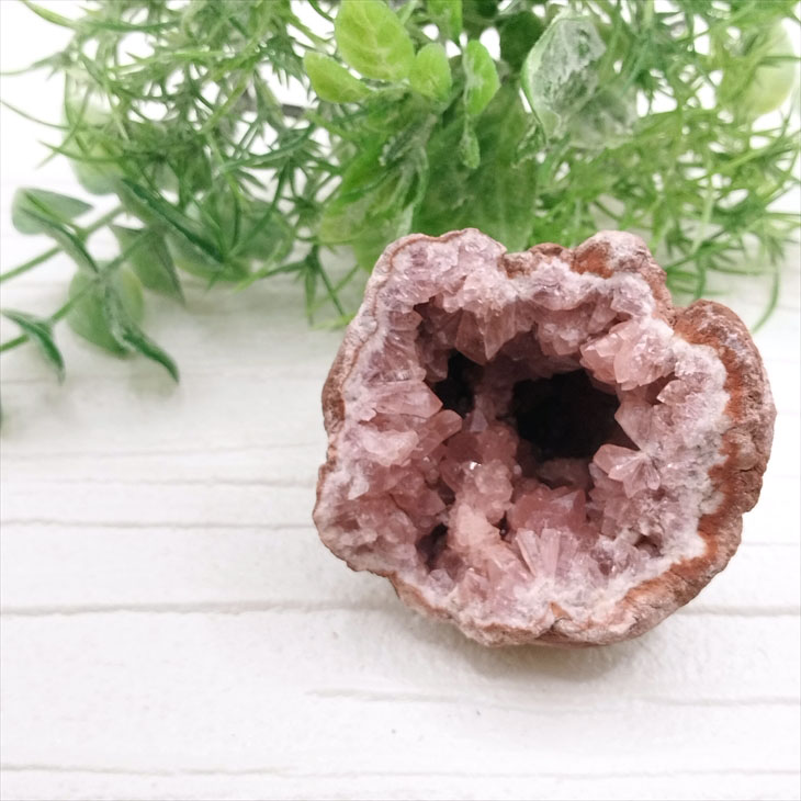 楽天市場】SPS ピンクアメジスト ジオード 約3580グラム アイアン