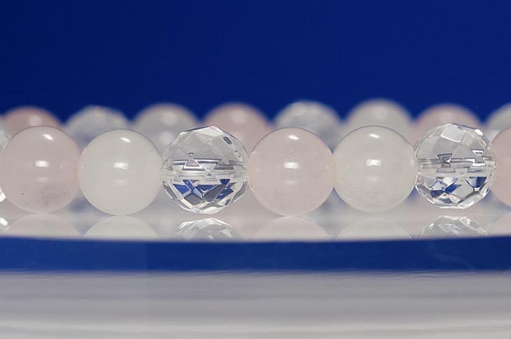 天然石　高品質　ピンクアゼツライト　ぷっくりお星様　約140g台座付き⭐️1920 楽天市場】ピンクアゼツライトの通販