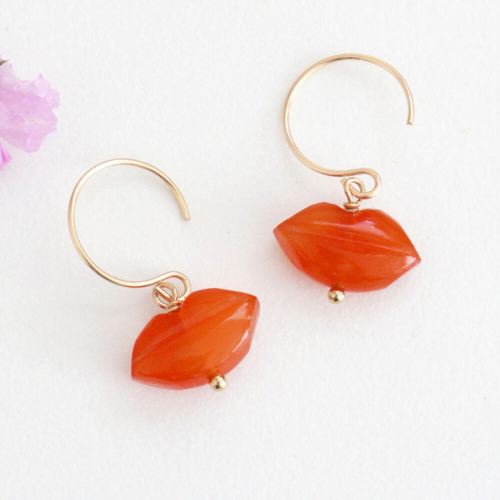 楽天市場】カーネリアン スタッドピアス 天然石 小さめ 上品 紅玉髄