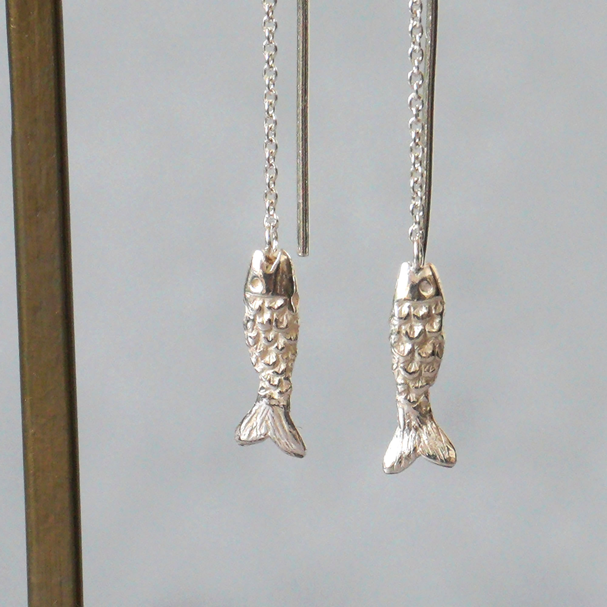 魚 アメリカンピアス シルバー fish フィッシュ ロングピアス ロンドン ジュエリー sv925 金属アレルギー対応|ラブリ