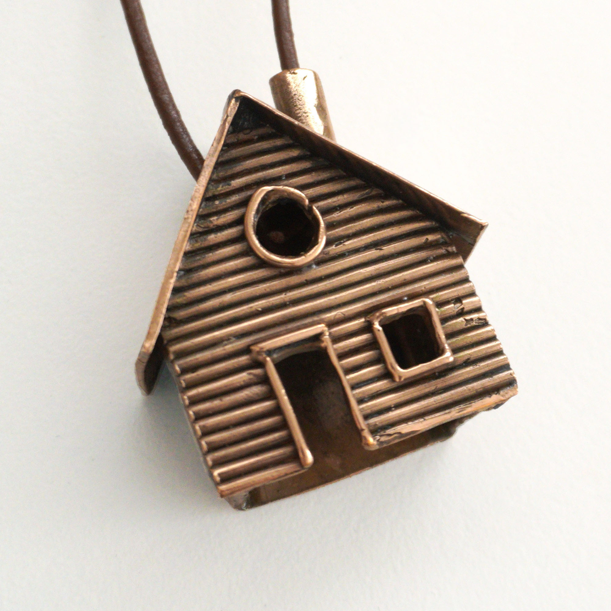 RENARD BIJOUX レナードビジュー CABIN キャビン 小屋 ネックレス 家 ハウス フランス アクセサリー｜ラブリ