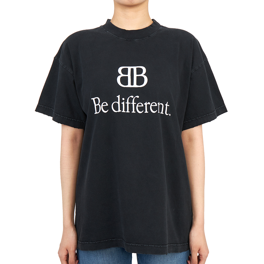 カテゴリー】 BALENCIAGA バレンシアガ レディースTシャツ 新品未使用