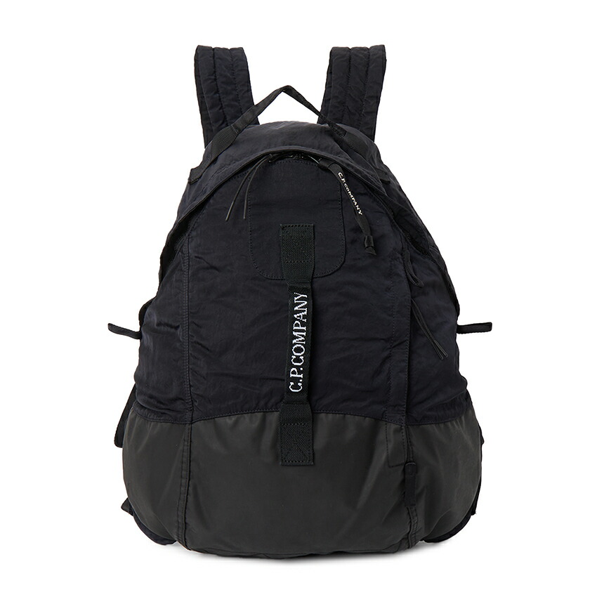 C.P. COMPANY バックパック　定価46,200 C.P. Company レンズディテール バックパック | ブラック