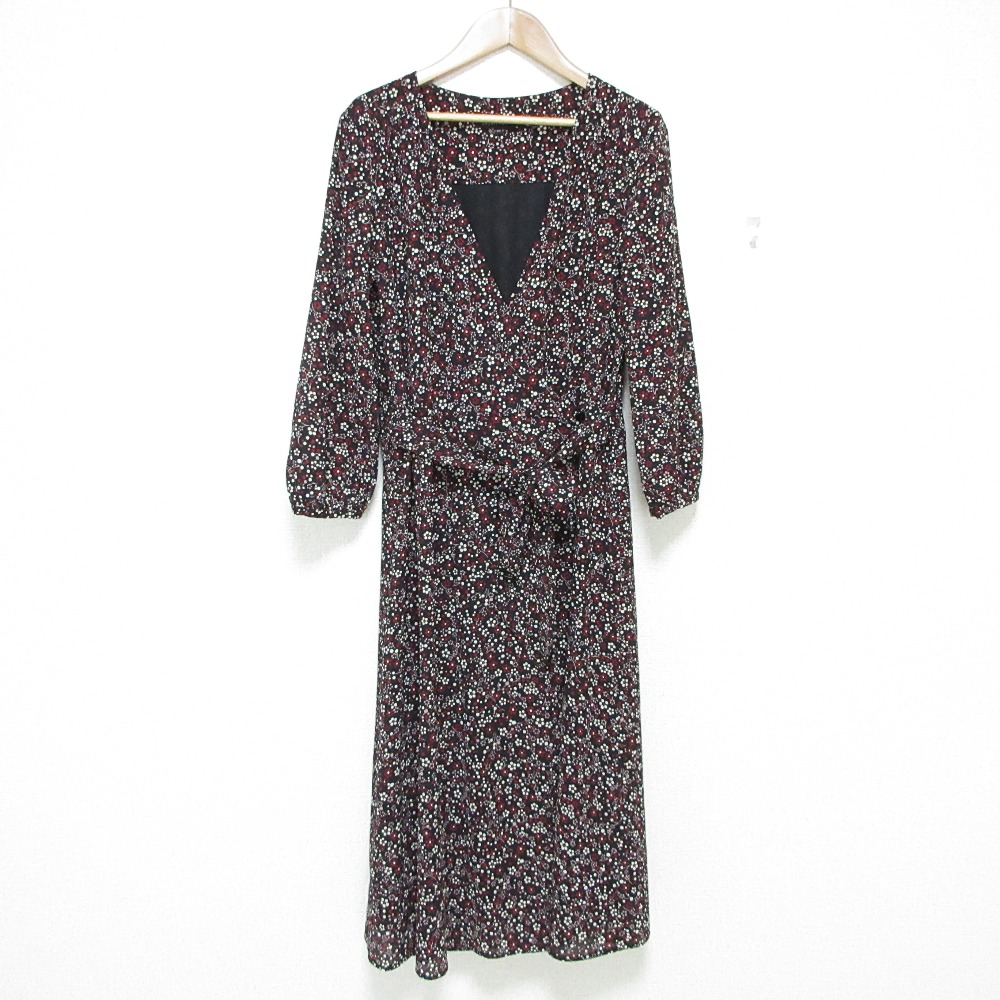 【新品】LAURA ASHLEY（ローラアシュレイ）エレガンスフラワーワンピース Laura Ashley ローラアシュレイ 花柄 ロングワンピース マキシ丈
