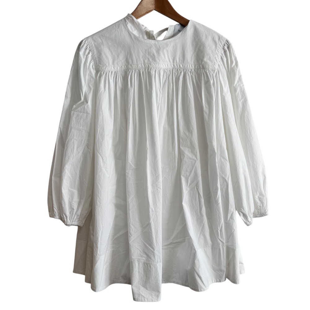 【PATOU】パトゥ　ラヴァリエール　ブラウス　ホワイト PATOU パトゥ Patou ブラウス GG LONG SLEEVES TOP ホワイト