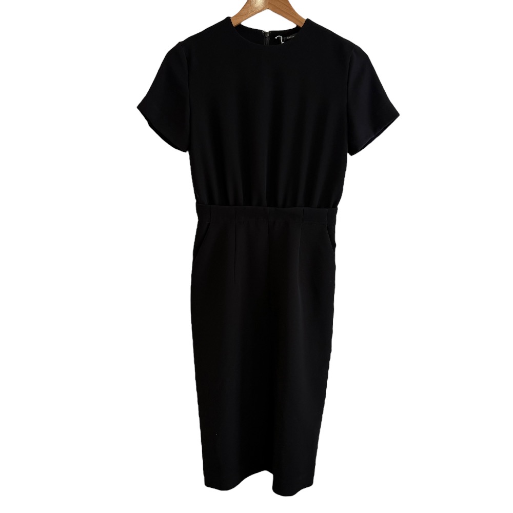 YOKO CHAN ロングスリーブパールスリットラインドレスブラック　ワンピース ロングスリーブパールスリットラインドレス – YOKO CHAN