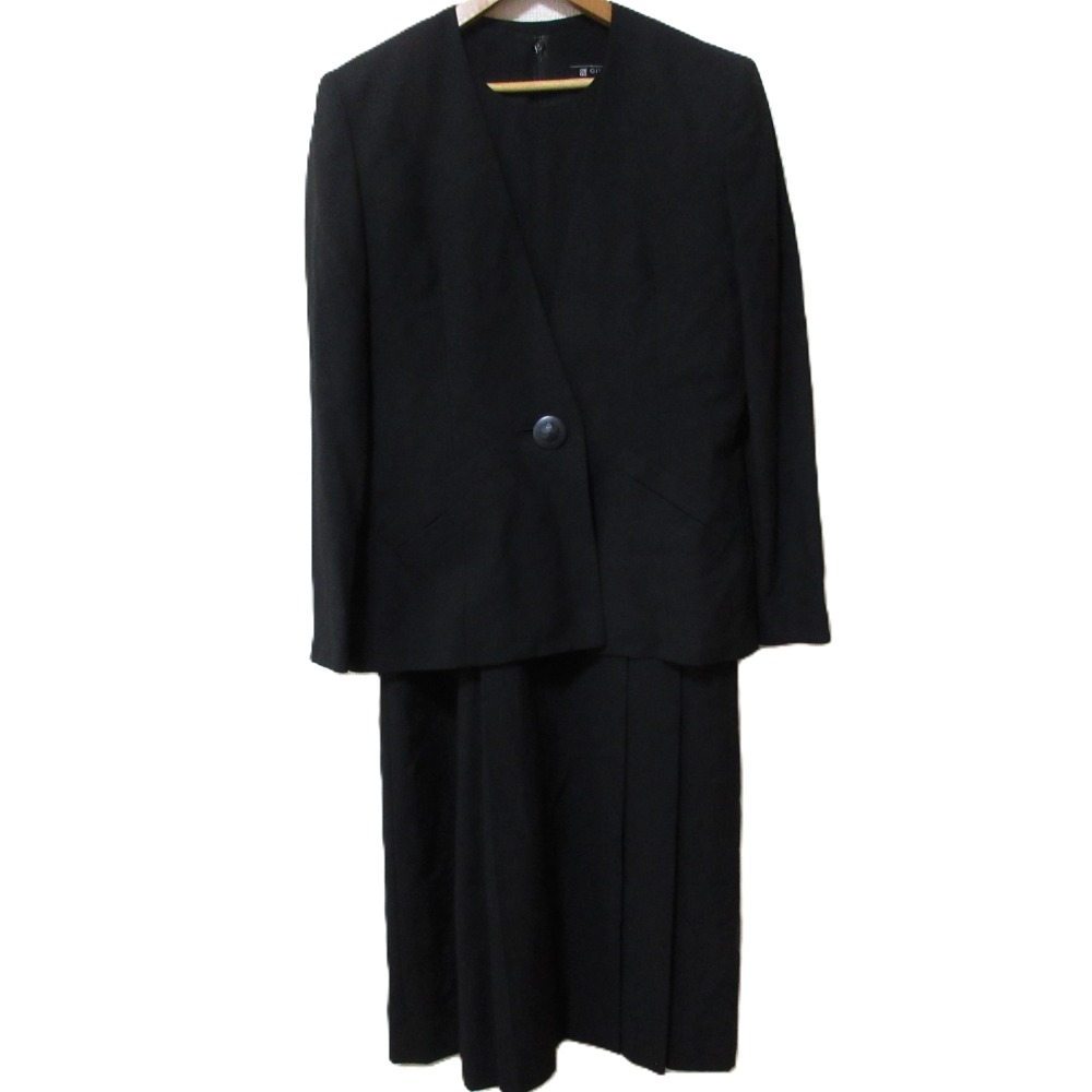 ✨️美品✨️GIVENCHY ジバンシイ ワンピース 東京ソワール フレア ✨️美品✨️GIVENCHY ジバンシイ ワンピース 東京ソワール