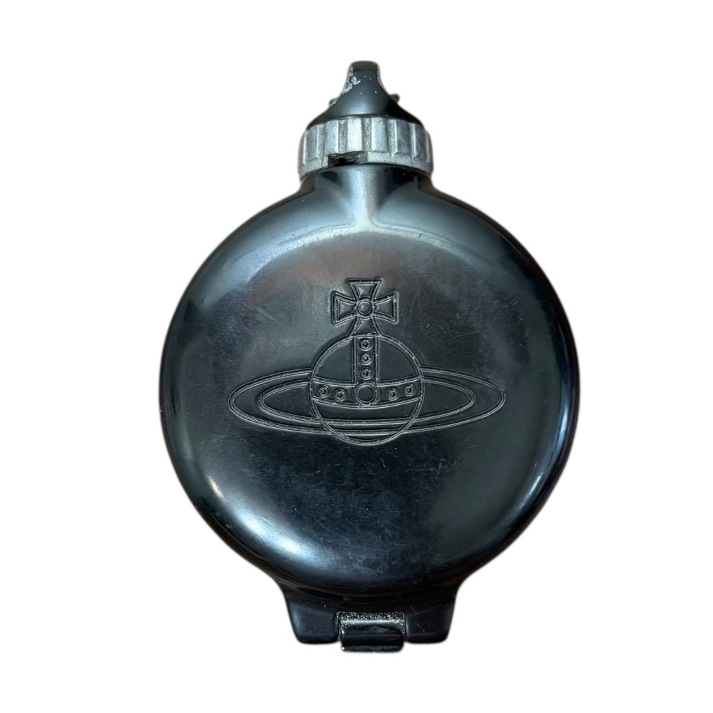 【中古】良品 Vivienne Westwood ヴィヴィアンウエストウッド オーブ 携帯灰皿 アッシュトレイ ブラック メンズ レディース Luxs ブランド古着のリュクス