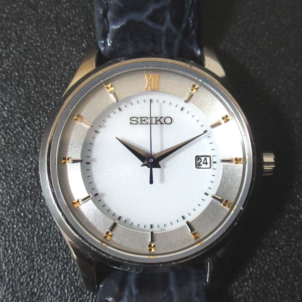 稼働 SEIKO 腕時計 ソーラー レディース デイト V182 グレー1290 セイコー ソーラー V182-0C70 レディース腕時計 現状販売 - メルカリ