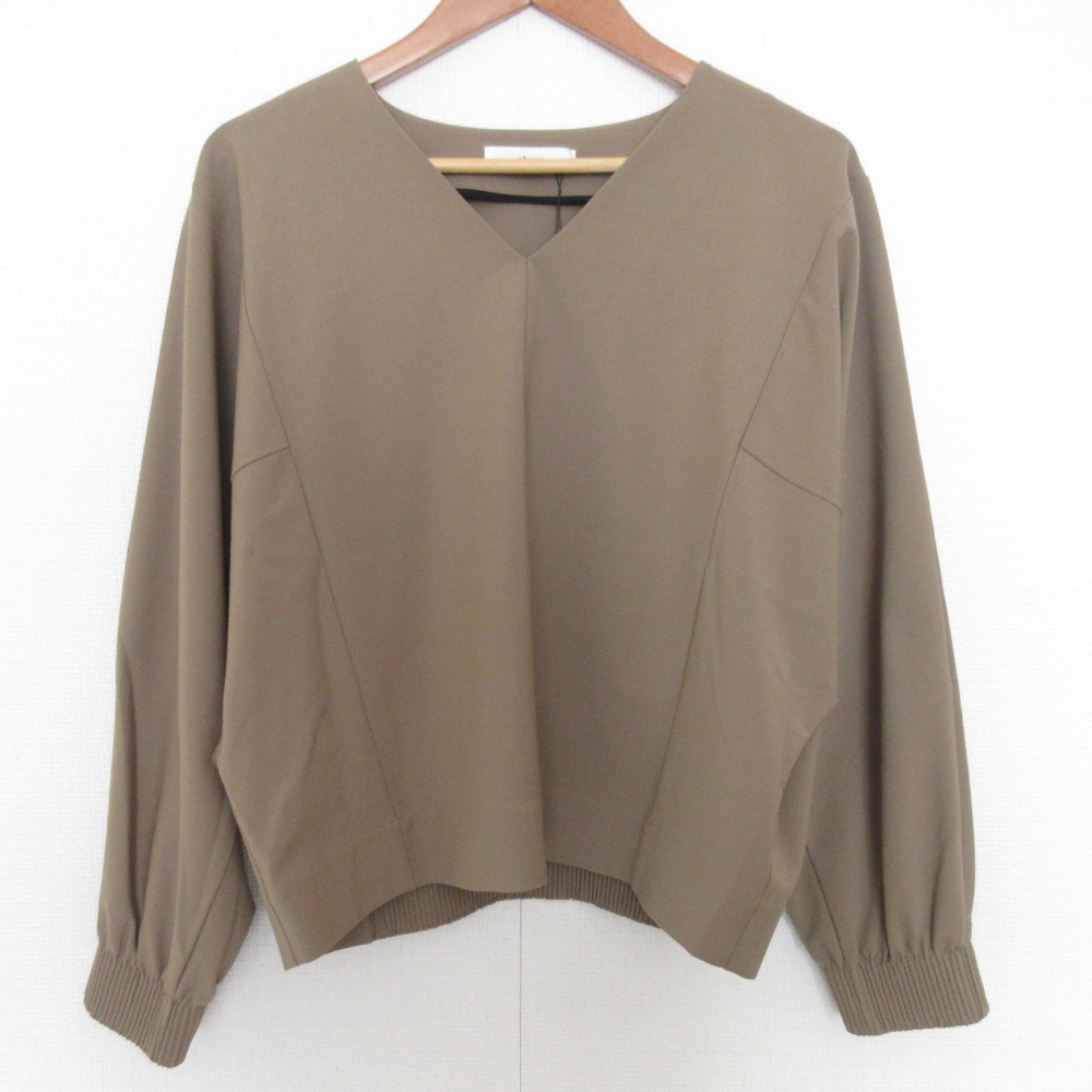 【中古】未使用 24AW ebure エブール サスティナブルライトウールVネックブルゾン 4010700604 サイズ38 ベージュ  レディース Luxs ブランド古着のリュクス