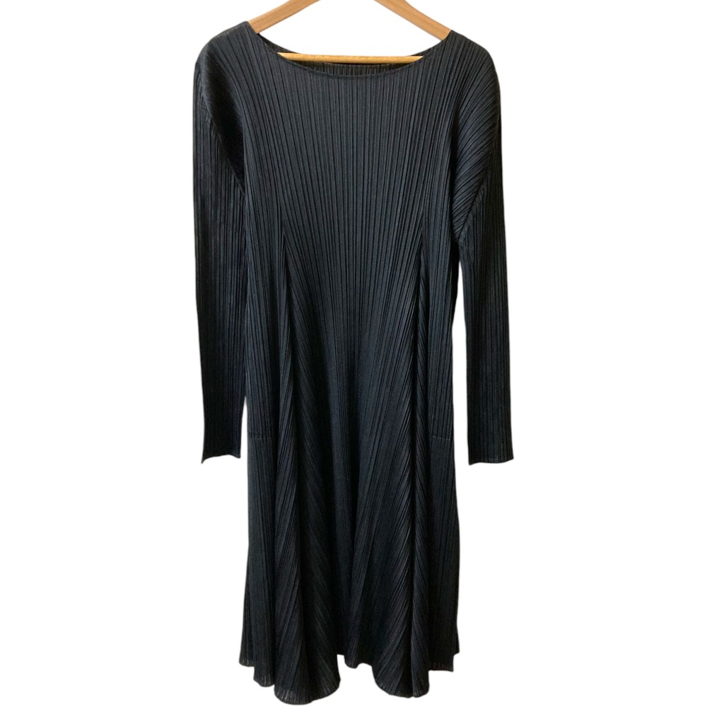 極美品 ISSEY MIYAKE イッセイミヤケ 　プリーツ　 ワンピース２ PLEATS PLEASE ISSEY MIYAKE - 未使用 プリーツプリーズ