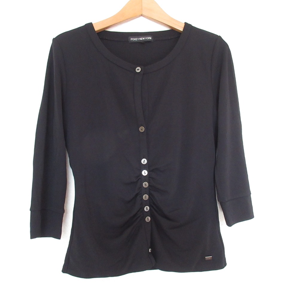 美品★FOXEY NEW YORK★ロゴプレート ショートカーディガン 40 FOXEY NEW YORK フォクシー ロゴプレート カーディガン 40