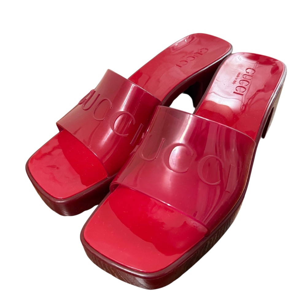 【中古】美品 GUCCI グッチ ラバー ロゴ サンダル 24.5cm相当 レッド レディース Luxs ブランド古着のリュクス