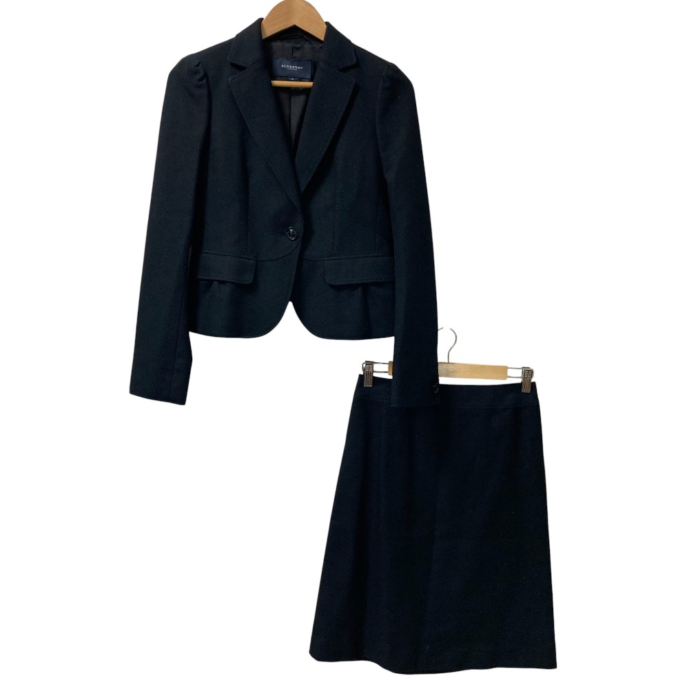 Sunny様用バーバリーのスーツ上４０サイズスカート３６サイズ Sunny様用バーバリーのスーツ上40サイズスカート36サイズ