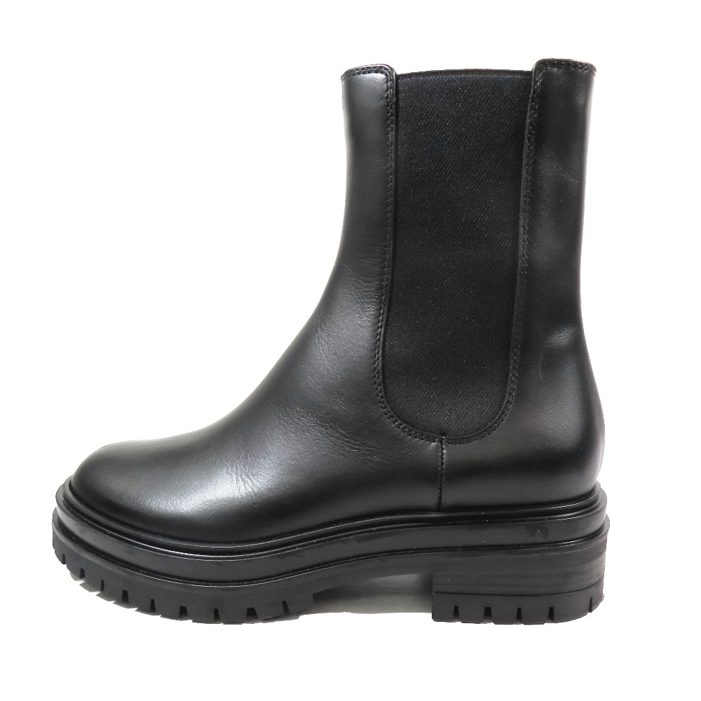 美品【GIANVITO ROSSI】4.5cmヒール ショートブーツ 35 黒 楽天市場】Gianvito Rossi ジャンヴィトロッシ ショートブーツ MARTIS