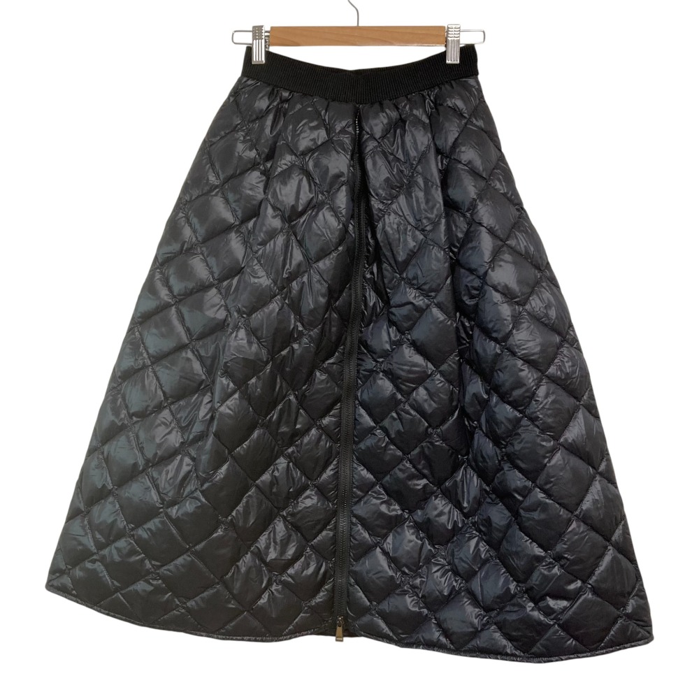 モンクレール｜GONNA キルティングスカート 黒 ブラック サイズ44 タイト モンクレール｜GONNA キルティングスカート 黒 ブラック サイズ44