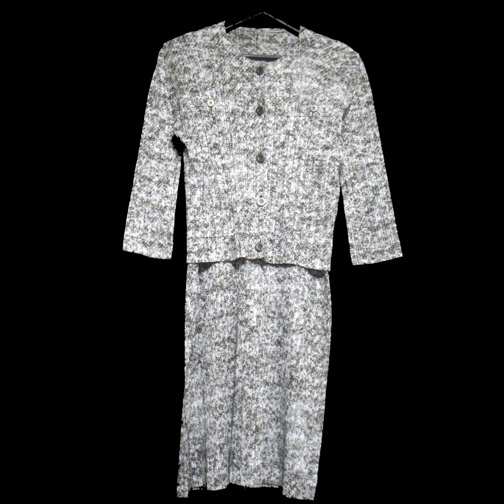 【中古】美品 PLEATS PLEASE ISSEY MIYAKE プリーツプリーズ イッセイミヤケ 総柄 アンサンブルワンピース サイズ3 グレー系 レディース Luxs ブランド古着のリュクス