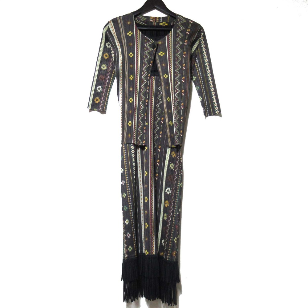 【中古】美品 PLEATS PLEASE プリーツプリーズ イッセイミヤケ ネイティブ柄 フリンジ アンサンブルワンピース サイズ3 ブラウン系 レディース Luxs ブランド古着のリュクス