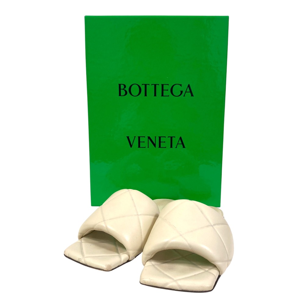 【中古】 BOTTEGA VENETA ボッテガヴェネタ リド スクエアトゥ フラットサンダル 35 約22cm オフホワイト レディース Luxs ブランド古着のリュクス|Luxs(ブランド古着のリュクス)