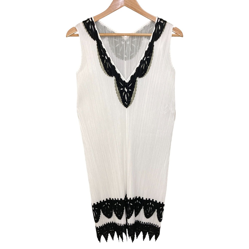 【中古】良品 PLEATS PLEASE ISSEY MIYAKE プリーツプリーズ イッセイミヤケ ノースリーブ ワンピース PP13-JT616 サイズ3 ホワイト レディース Luxs ブランド古着のリュクス