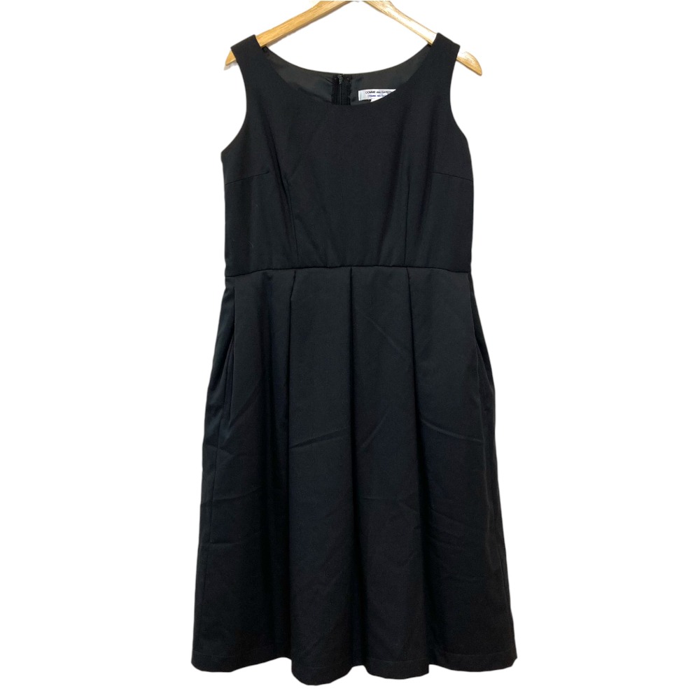 【中古】美品 COMME des GARCONS コムコム コムデギャルソン パデッドワンピース W20O002 Mサイズ ブラック レディース Luxs ブランド古着のリュクス