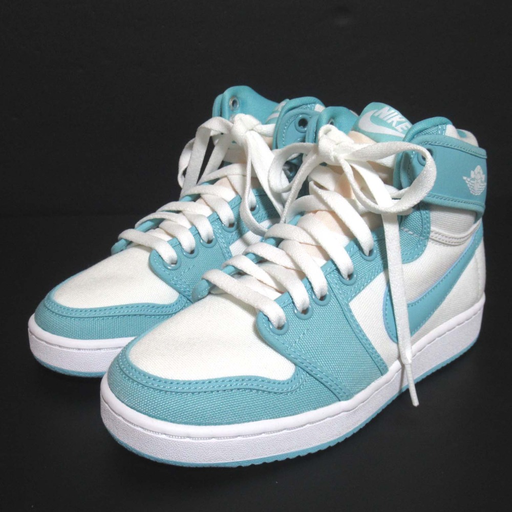 【中古】新品同様 NIKE ナイキ Nike Air Jordan 1 KO Bleached Aqua エアジョーダンワン スニーカー DO5047-411 23cm ライトブルー レディース Luxs ブランド古着のリュクス 8,090円