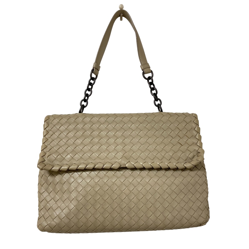【中古】良品 BOTTEGA VENETA ボッテガヴェネタ オリンピア イントレチャート チェーン ショルダーバッグ グレージュ レディース Luxs ブランド古着のリュクス｜Luxs（ブランド古着のリュクス）