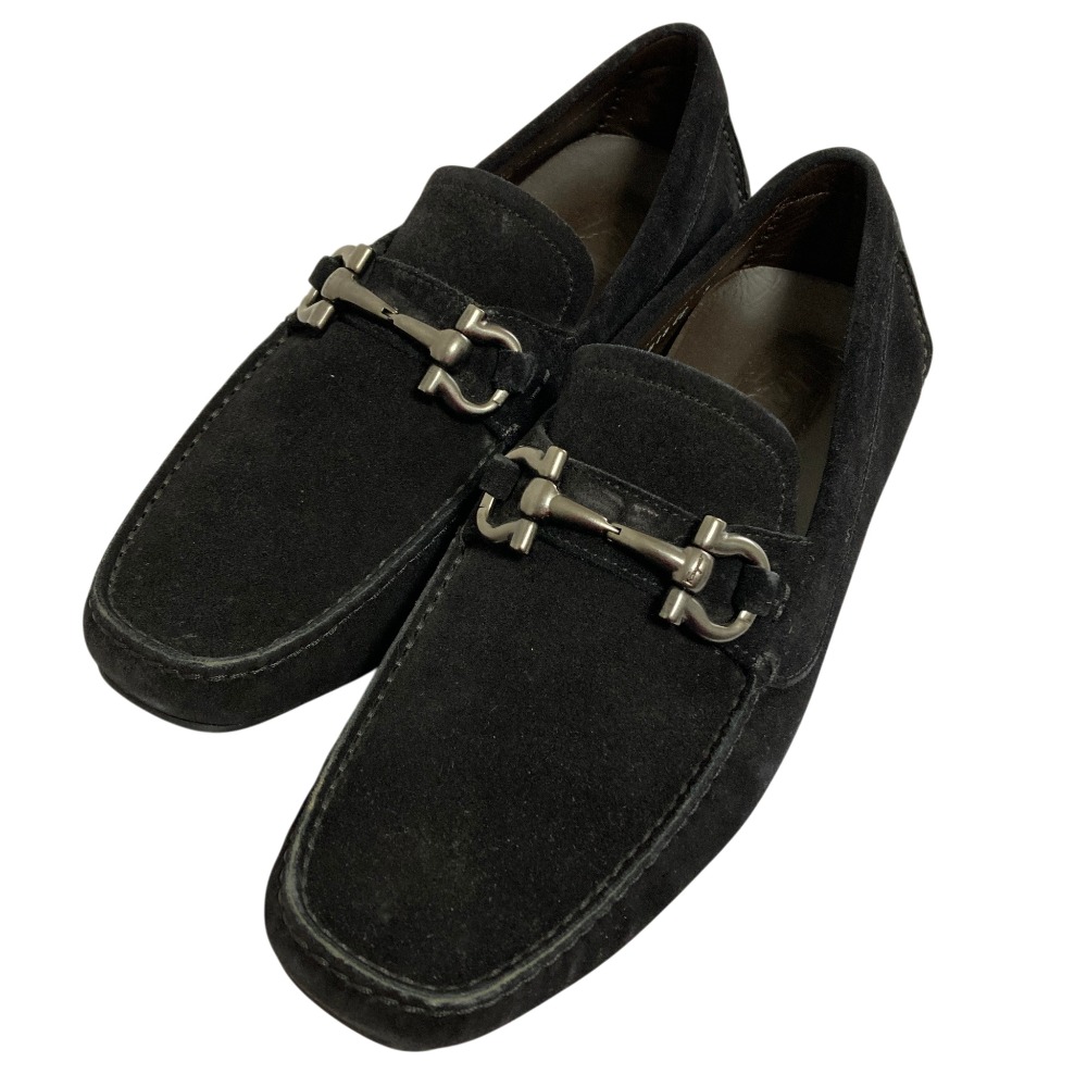 【中古】美品 Salvatore Ferragamo サルヴァトーレフェラガモ ガンチーニ金具 ドライビングシューズ ローファー サイズ7EE 24cm相当 ブラック メンズ Luxs ブランド古着のリュクス