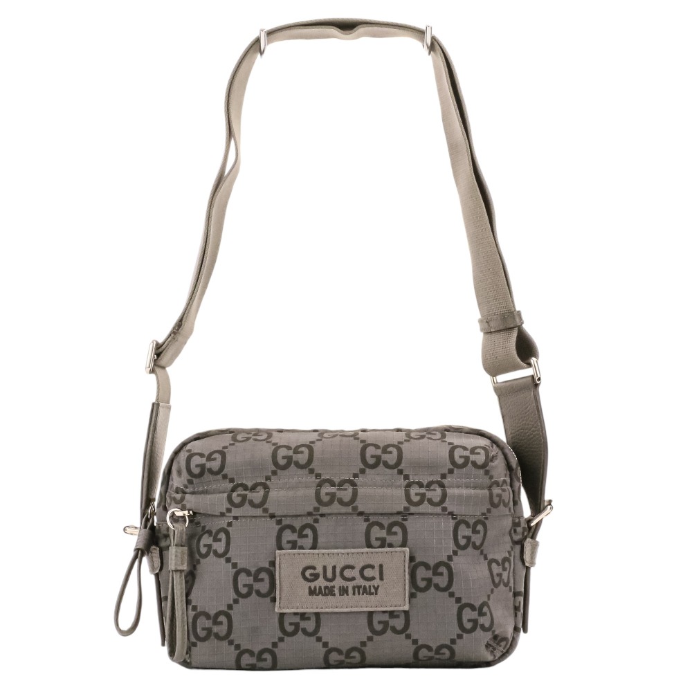 【中古】美品 GUCCI グッチ ECONYLON GG ポリエステル ショルダーバッグ ミディアム 767931 520981 グレー メンズ レディース Luxs ブランド古着のリュクス｜Luxs（ブランド古着のリュクス） 95,260円