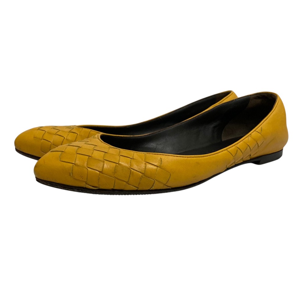【中古】 BOTTEGA VENETA ボッテガヴェネタ イントレチャート フラットパンプス サイズ37 24cm相当 イエロー レディース Luxs ブランド古着のリュクス