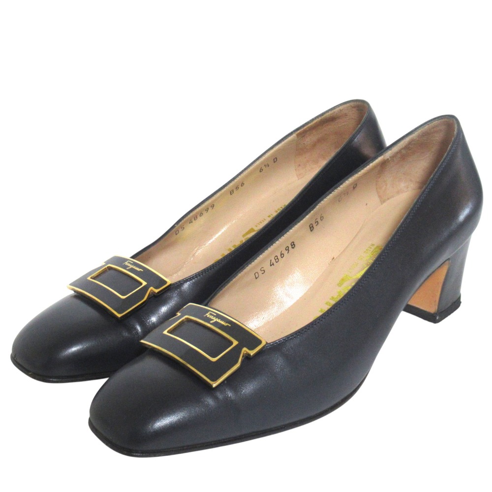 【中古】美品 Salvatore Ferragamo サルヴァトーレフェラガモ カーフレザー ガンチーニ金具 パンプス 6.5D 24cm程度 ネイビー レディース Luxs ブランド古着のリュクス｜Luxs（ブランド古着のリュクス）