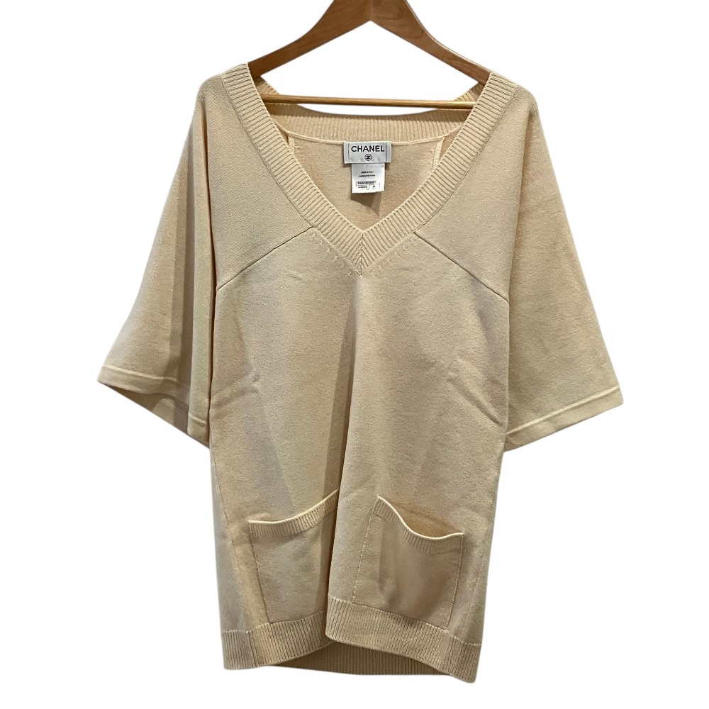 【中古】良品 CHANEL シャネル P42 Vネック カシミヤ ニット セーター 34 アイボリー レディース Luxs ブランド古着のリュクス｜Luxs（ブランド古着のリュクス） 38,188円
