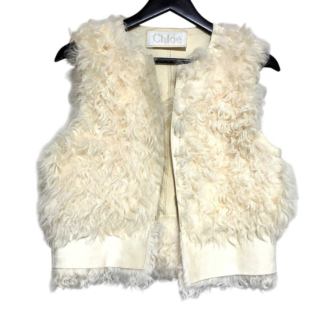【中古】良品 Chloe クロエ フロントオープン ムートンベスト アイボリー レディース Luxs ブランド古着のリュクス｜Luxs（ブランド古着のリュクス）
