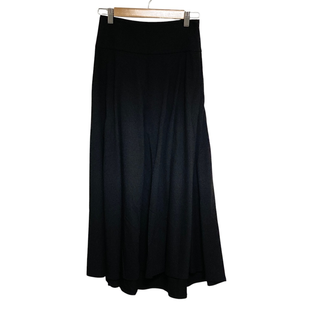 【中古】良品 ATON エイトン SUVIN AIR SPINNING GATHERED SKIRT スカート SKAGNM0308 サイズ1 ブラック レディース Luxs ブランド古着のリュクス｜Luxs（ブランド古着のリュクス）
